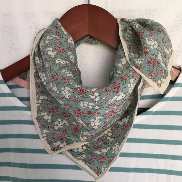 Accessories - Pale Mint Floral Silk Neck Scarf Hankerchief